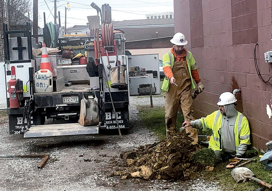 Fixing a Gas Leak News, Sports, Jobs The Intermountain